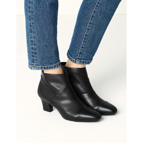 Leather Block Heel Square Toe Boots - Marks & Spencer - Modalova