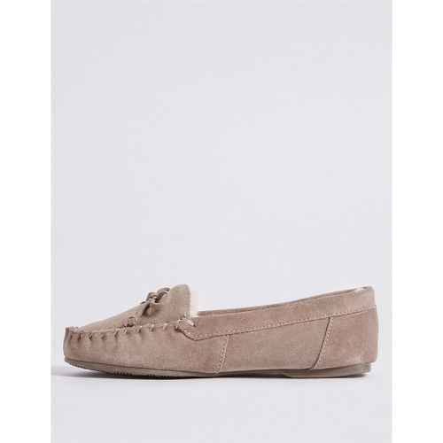 Suede Moccasin Slippers with Freshfeet™ brown - Marks & Spencer - Modalova