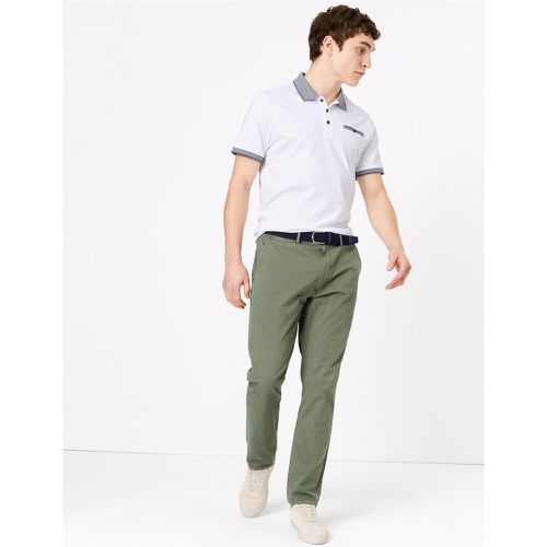 Slim Fit Belted Stretch Chinos green - Marks & Spencer - Modalova