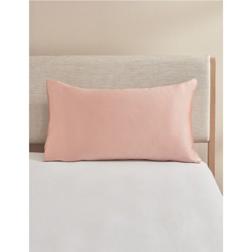 Pure Silk Pillowcase pink - Marks & Spencer - Modalova