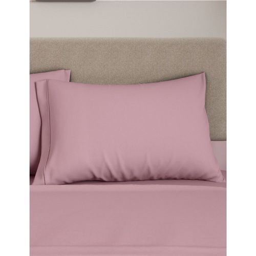 Egyptian Cotton 230 Thread Count Standard Pillowcase pink - Marks & Spencer - Modalova