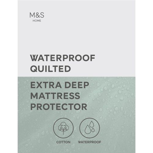 Quilted Waterproof Extra Deep Mattress Protector - Marks & Spencer - Modalova