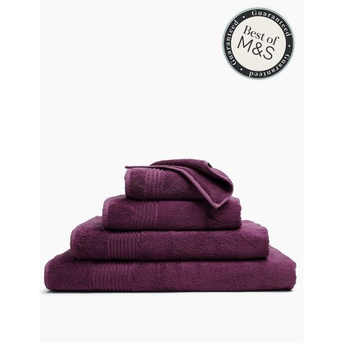 Egyptian Cotton Luxury Towel red - Marks & Spencer - Modalova