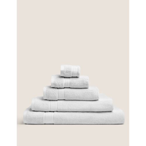 Cotton Bamboo Towel grey - Marks & Spencer - Modalova