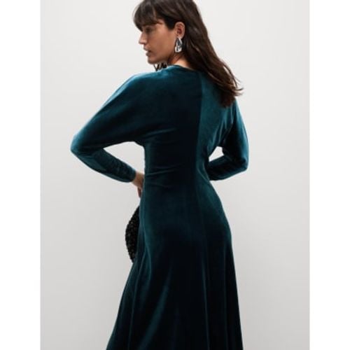 Womens Velvet Round Neck Midaxi Dress - - M&S Collection - Modalova