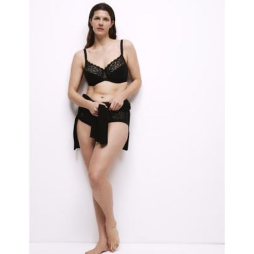 Womens Amelia Lace Wired Minimiser Bra (C-H) - - M&S Collection - Modalova