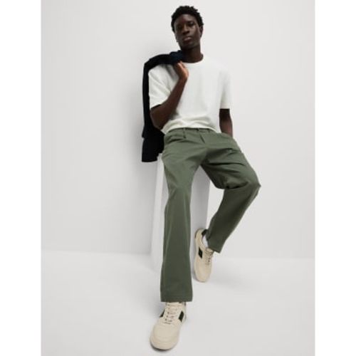 Mens Tapered Fit Twin Pleat Stretch Chinos - M&S Collection - Modalova