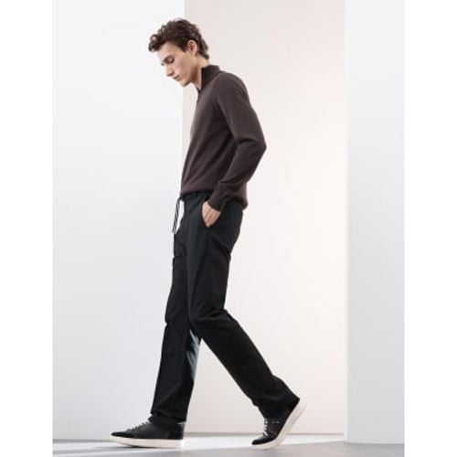 Mens Straight Fit Stretch Performance Trouser - - Autograph - Modalova