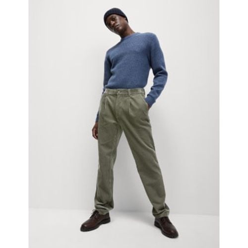 Mens Regular Fit Luxury Single Pleat Corduroy Chinos - - M&S Collection - Modalova