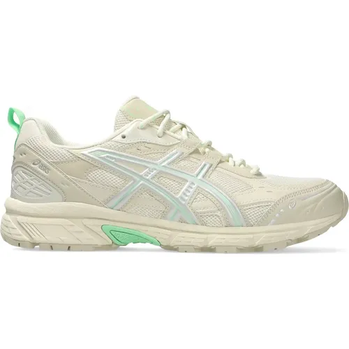 Der Schuh GEL-NUNOBIKI zollt den Trail-Schuhen der frühen 2000er Jahre Tribut. Der Nunobiki, wörtlich der Pfad der ruhigen Wasserfälle, befindet si - MAG10675072 - Modalova