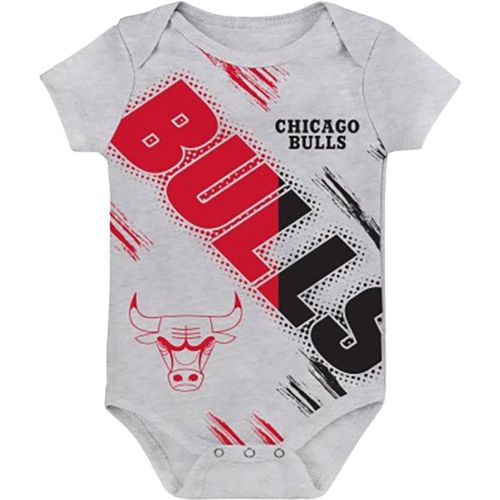 Der Babybody Chicago Bulls Creeper ist eine perfekte Wahl für junge Basketball-Fans. Hergestellt von der Marke Rigorer, ist dieser Body so konzipiert - MAG11373632 - Modalova