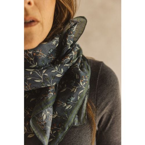 Bohème Large Printed Scarf in Cotton - GABRIELLE PARIS - Modalova