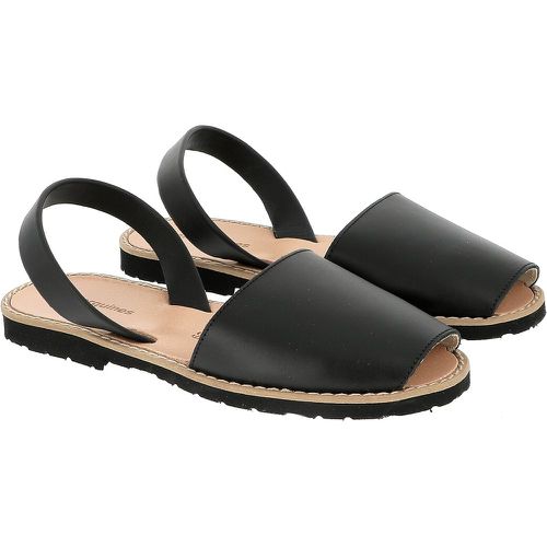 Avarca Cuir Blanco Flat Sandals in Leather - MINORQUINES - Modalova