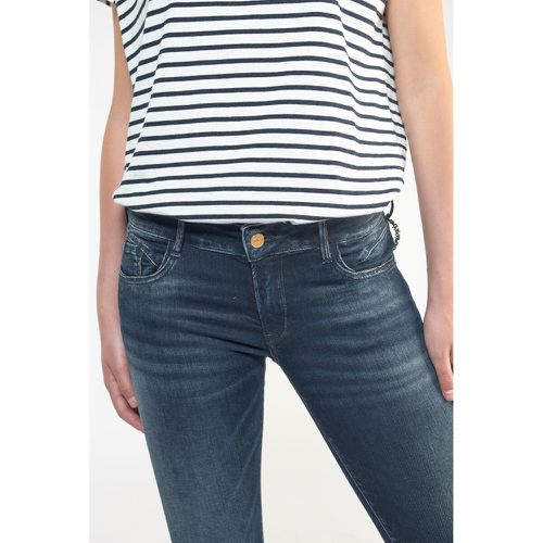 Slim Fit Jeans in Mid Rise - LE TEMPS DES CERISES - Modalova