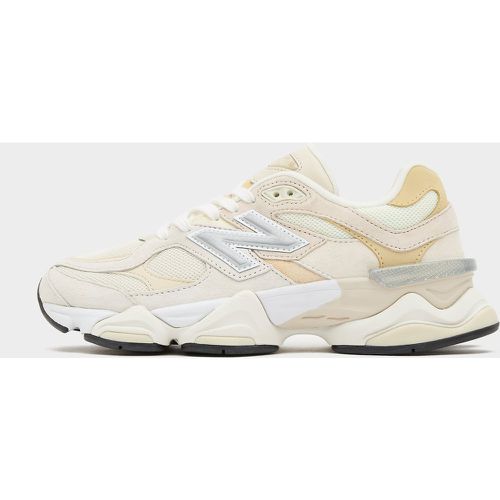 New Balance 9060 para mujer, Beige - New Balance - Modalova