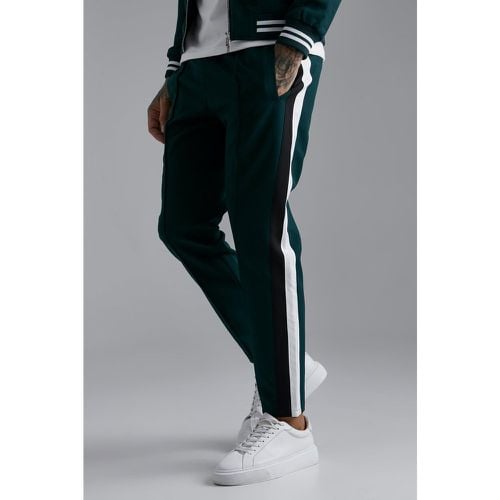 Pantaloni sartoriali stile Varsity - boohoo - Modalova