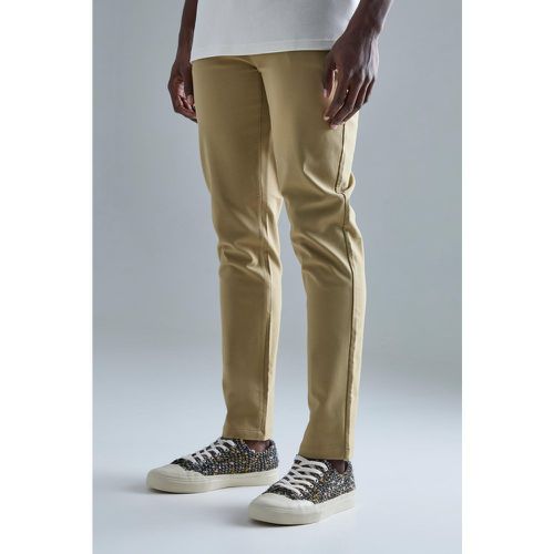 Pantaloni in Stretch tecnico Slim Fit con vita fissa - boohoo - Modalova