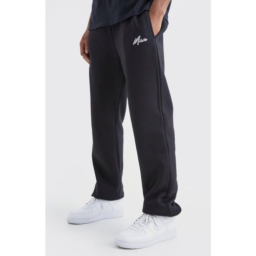 Pantaloni tuta Tall Core Fit con firma Man e logo - boohoo - Modalova