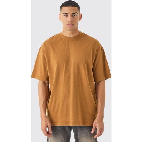 T-shirt oversize Basic con girocollo esteso - boohoo - Modalova