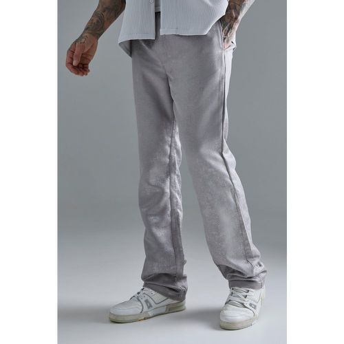 Pantaloni Slim Fit con trama e inserti elasticizzati in vita - boohoo - Modalova