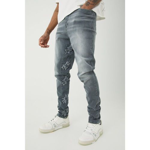 Jeans Tall Skinny Fit in Stretch sovratinti con applique e inserti - boohoo - Modalova