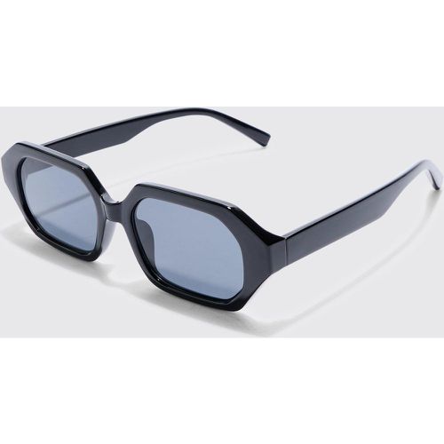 Chunky Hexagonal Sunglasses In Black - boohoo - Modalova