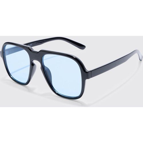 Retro High Brow Sunglasses With Blue Lens - boohoo - Modalova
