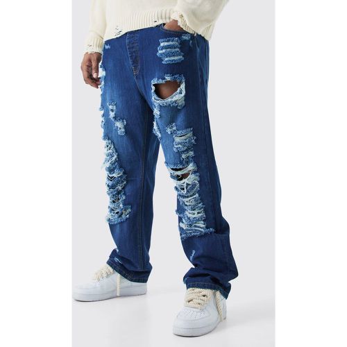 Jeans dritti Plus Size in denim rigido con strappi estremi - boohoo - Modalova