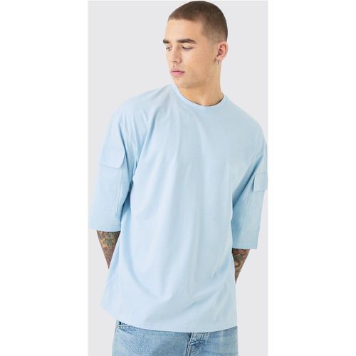Oversized Cargo Pocket Half Sleeve T-Shirt - boohoo - Modalova