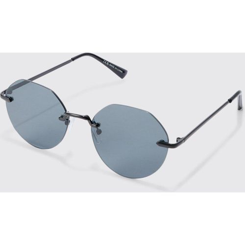 Round Metal Sunglasses In Matte Black - boohoo - Modalova