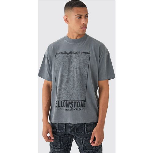 T-shirt oversize in lavaggio con stampa Yellowstone e stencil - boohoo - Modalova