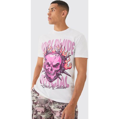 Oversized Skull Flame Graphic T-Shirt - boohoo - Modalova