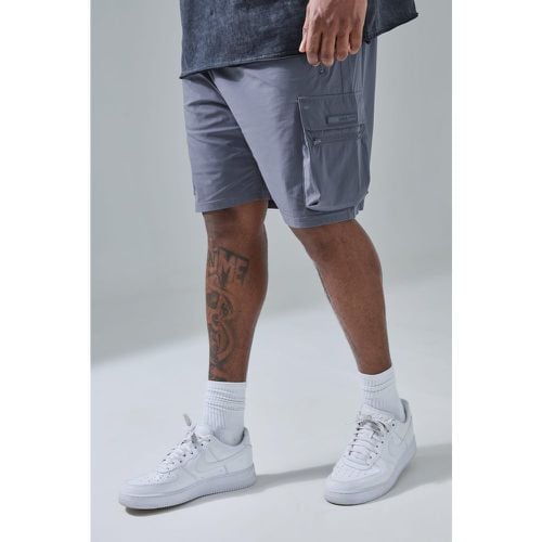 Pantalón Corto Plus Man Active Cargo Ligero - boohoo - Modalova