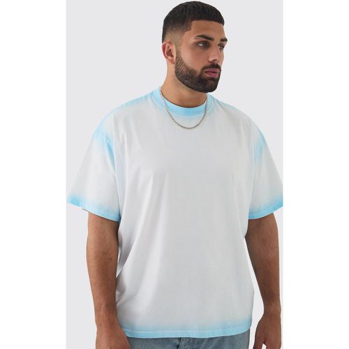 Camiseta Plus Oversize Con Lavado A La Piedra Y Cuello Extendido - boohoo - Modalova