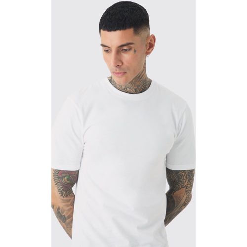 T-shirt attillata Tall Basic attillata - boohoo - Modalova