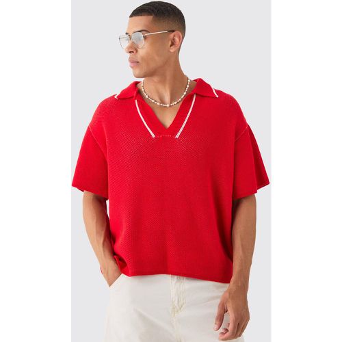 Regular Fit V Neck Knitted Polo With Tipping - boohoo - Modalova
