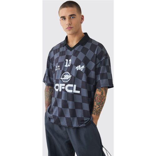 Checkerboard Ofcl Raglan Football T-shirt - boohoo - Modalova