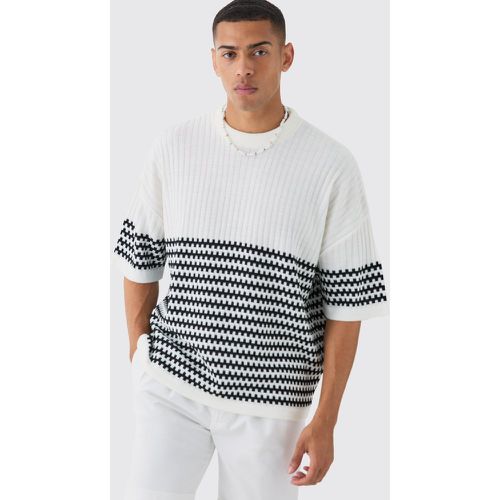 Oversized Stripe Knitted T-Shirt - boohoo - Modalova
