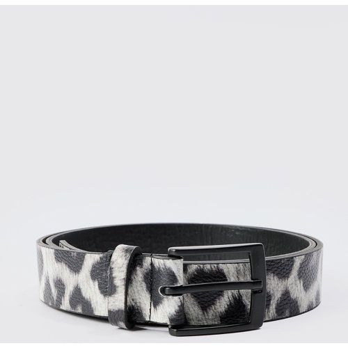 Leopard Print Belt In Grey, Gris - boohoo - Modalova