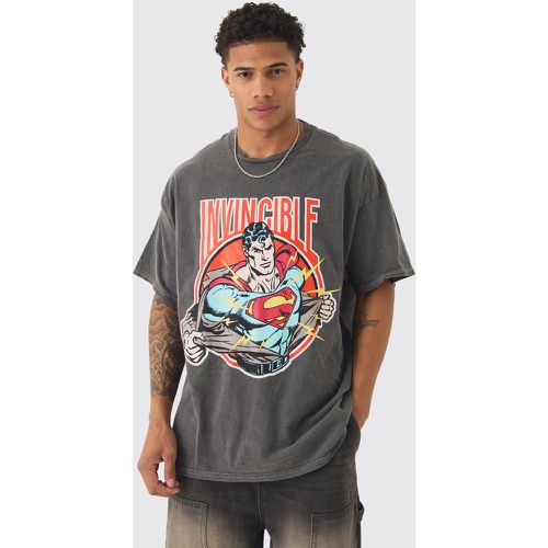 Oversized Superman Wash License T-shirt - boohoo - Modalova