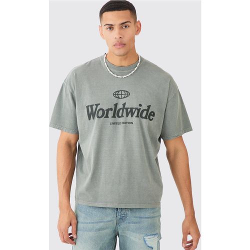 T-shirt squadrata oversize sovratinta Worldwide - boohoo - Modalova