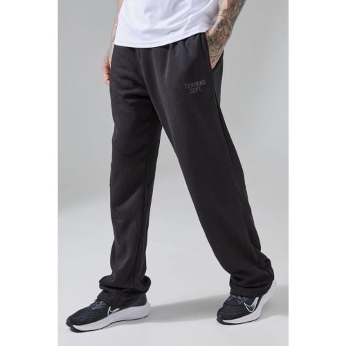 Pantaloni tuta Tall rilassati Man Active Training Dept - boohoo - Modalova