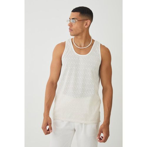Diamond Crochet Vest, Cream - boohoo - Modalova