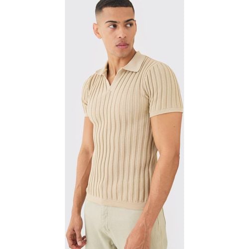 Polo attillata in maglia a coste con rever - boohoo - Modalova