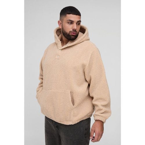 Sudadera Plus Oversize De Bouclé Con Capucha Y Cuello De Botones De Presión - boohoo - Modalova