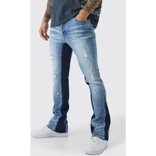 Jeans a zampa Skinny Fit in Stretch con inserti - boohoo - Modalova