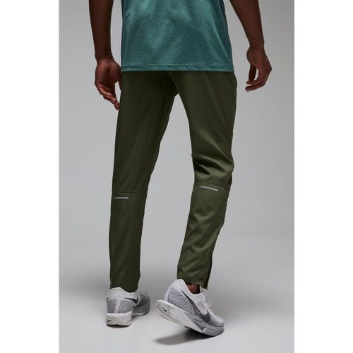 Pantalón Deportivo Man Active Elástico De Tela Reflectante Ajustado - boohoo - Modalova