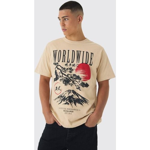 T-shirt slavata Worldwide con stampa orientale - boohoo - Modalova