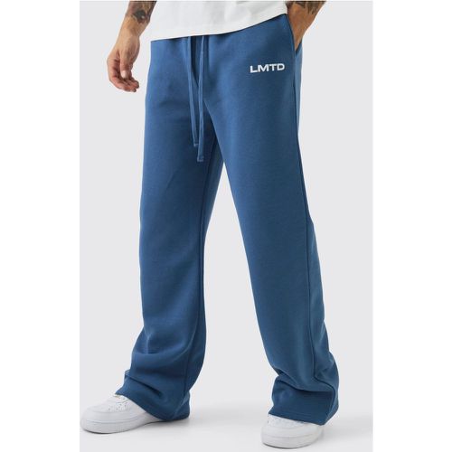 Pantaloni tuta rilassati a zampa stile Varsity con etichetta intessuta - boohoo - Modalova