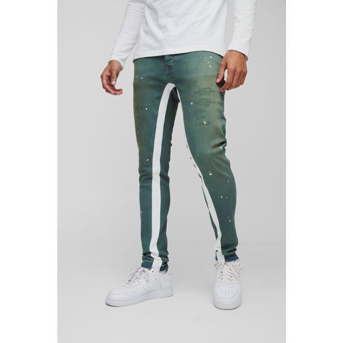 Jeans Skinny Fit in Stretch con inserti, strappi e schizzi di colore - boohoo - Modalova